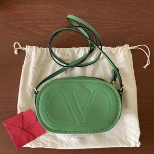 VALENTINO Green V LOGO Cross-body/Shoulder Bag